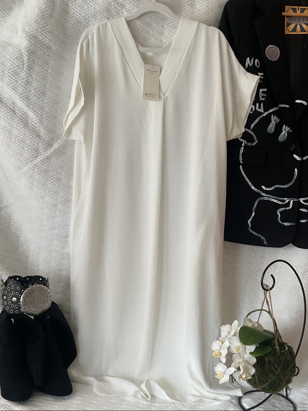 Bella Vita Cream V-Neck Tunic Dress